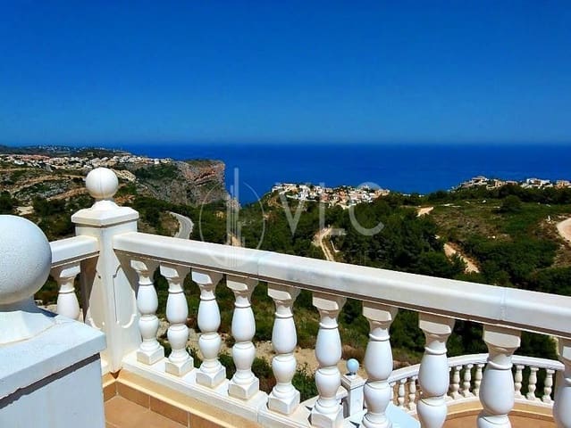 3 makuuhuone Huvila myytävänä paikassa Cumbre del Sol, Benitachell / Benitatxell mukana uima-altaan - 695 000 € (Ref: 7303038)