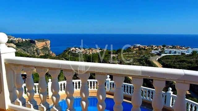 3 makuuhuone Huvila myytävänä paikassa Cumbre del Sol, Benitachell / Benitatxell mukana uima-altaan - 695 000 € (Ref: 7303038)