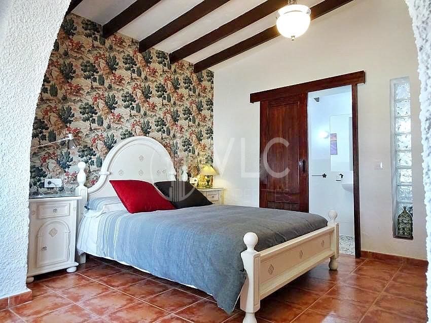 9 soveværelse Villa til salg i Orihuela Costa med swimmingpool garage - € 674.000 (Ref: 7307841)