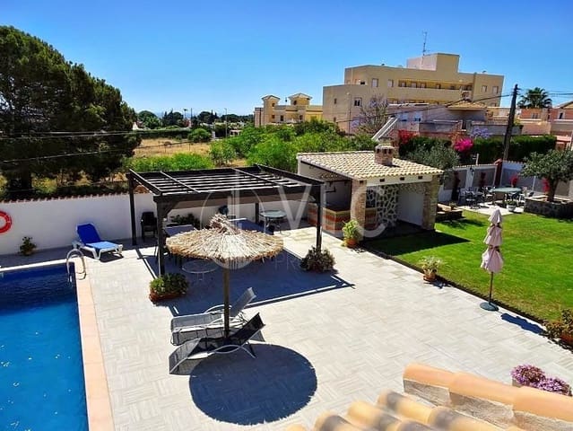 9 Zimmer Villa zu verkaufen in Lomas de Cabo Roig - Los Dolses, Orihuela mit Pool Garage - 674.000 € (Ref: 7307841)