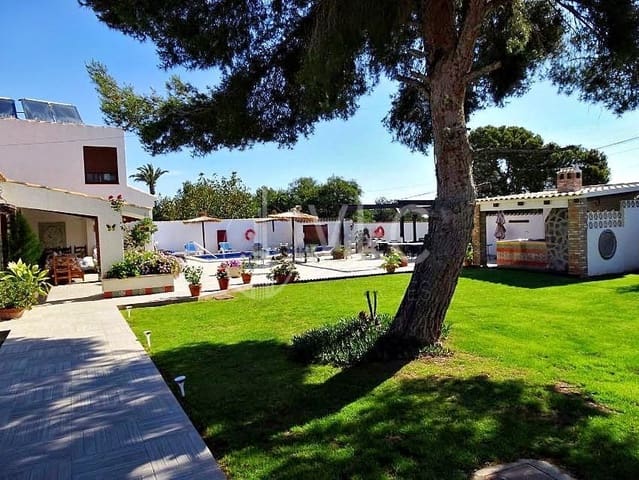 9 Zimmer Villa zu verkaufen in Lomas de Cabo Roig - Los Dolses, Orihuela mit Pool Garage - 674.000 € (Ref: 7307841)