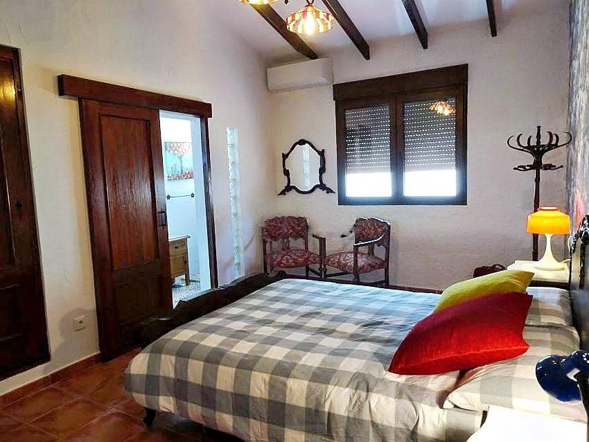Chalet de 9 habitaciones en Orihuela Costa en venta con piscina garaje - 674.000 € (Ref: 7307841)