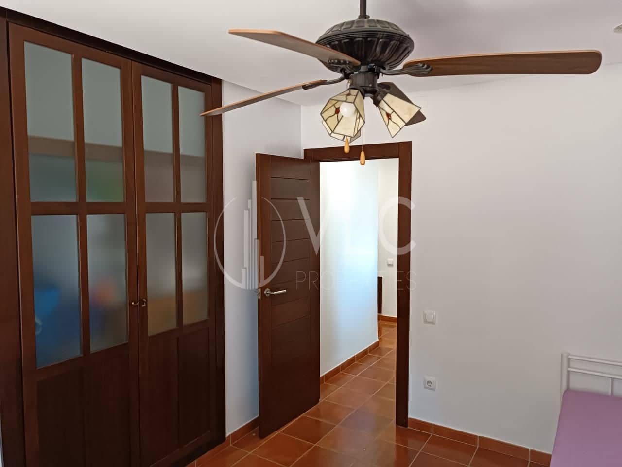 5 soveværelse Villa til salg i Godelleta med swimmingpool garage - € 440.000 (Ref: 7413423)