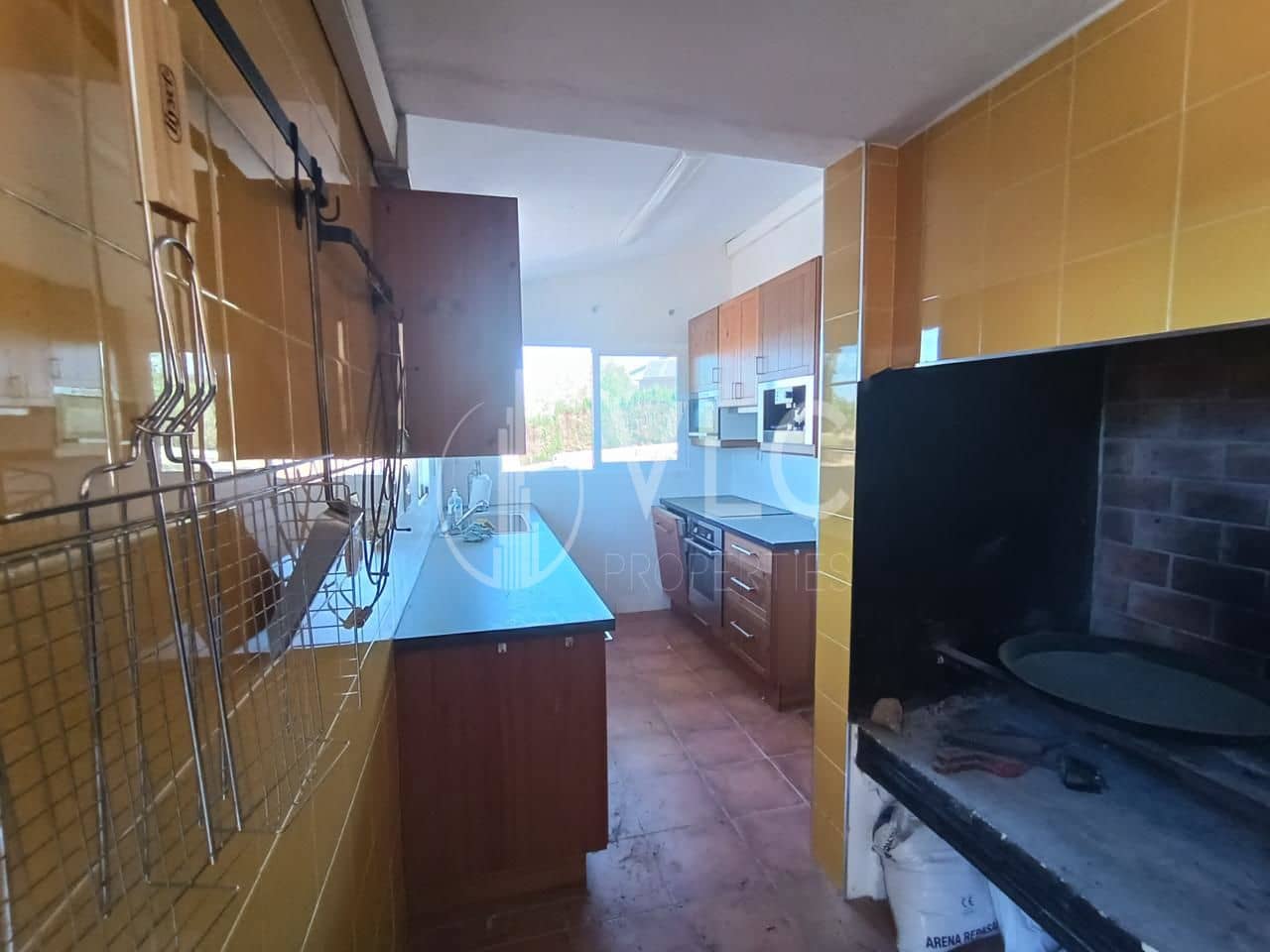 5 soveværelse Villa til salg i Godelleta med swimmingpool garage - € 440.000 (Ref: 7413423)