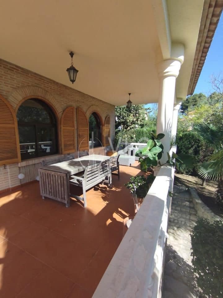 4 camera da letto Villa in vendita in Montserrat con piscina garage - 315.000 € (Rif: 7485666)