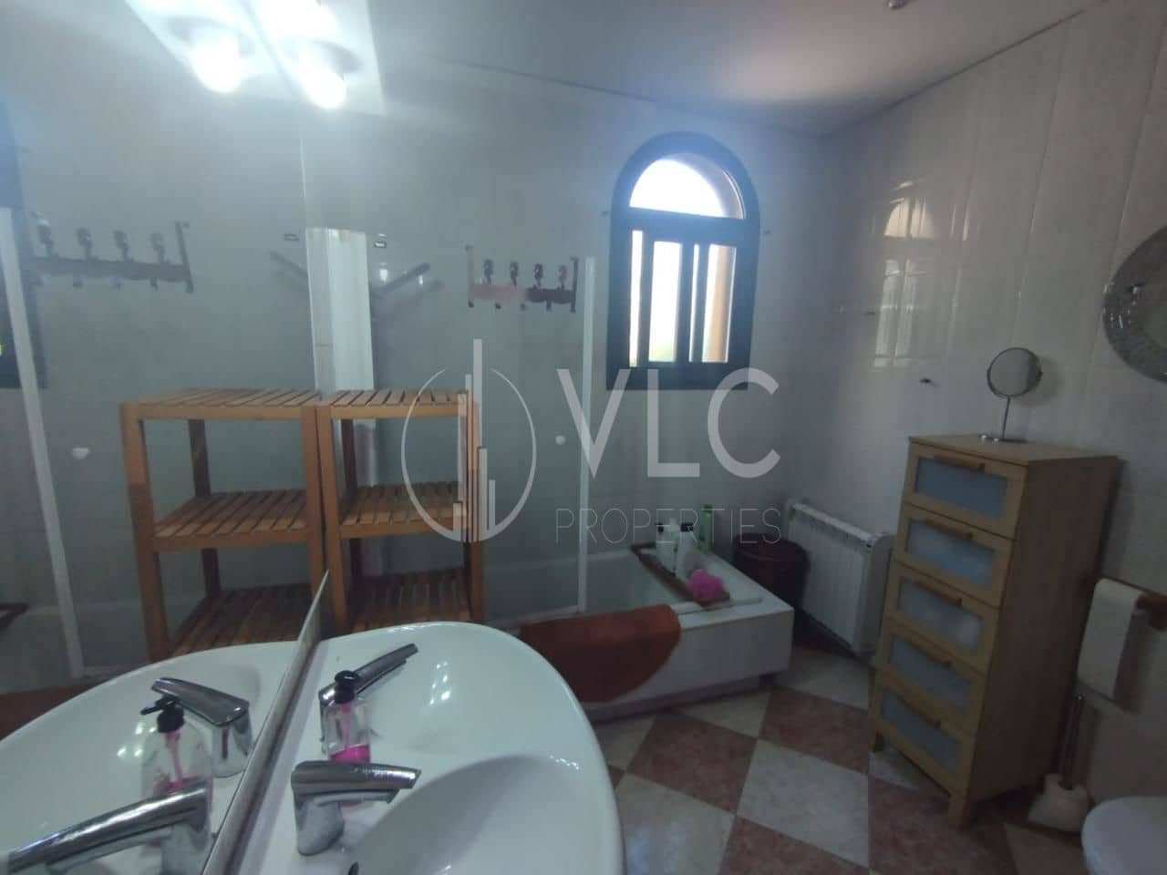 4 camera da letto Villa in vendita in Montserrat con piscina garage - 315.000 € (Rif: 7485666)