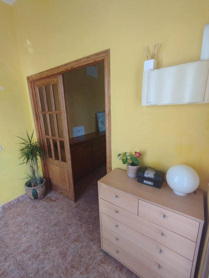 4 Zimmer Villa zu verkaufen in Montserrat mit Pool Garage - 315.000 € (Ref: 7485666)