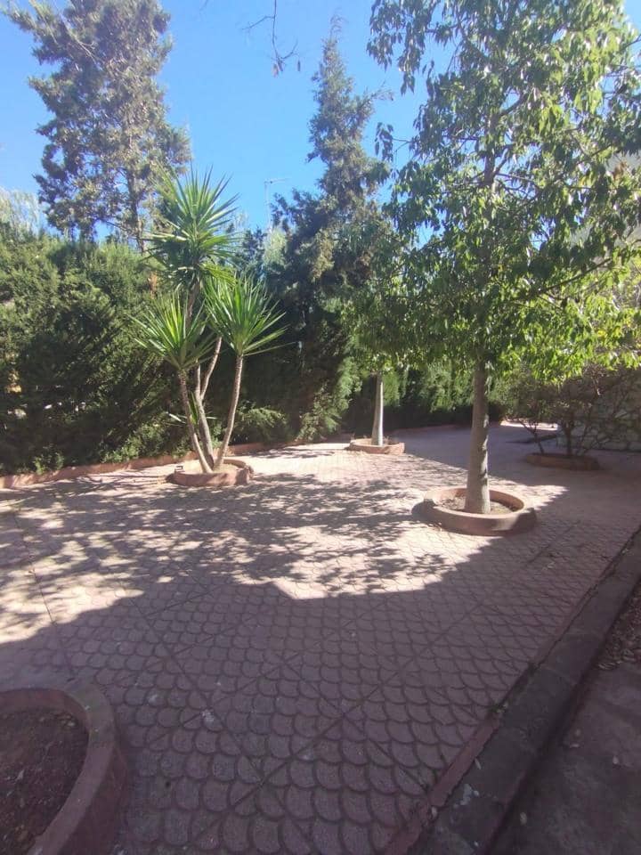 4 Zimmer Villa zu verkaufen in Montserrat mit Pool Garage - 315.000 € (Ref: 7485666)