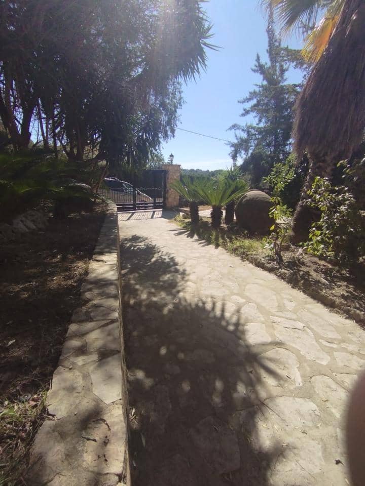 4 Zimmer Villa zu verkaufen in Montserrat mit Pool Garage - 315.000 € (Ref: 7485666)