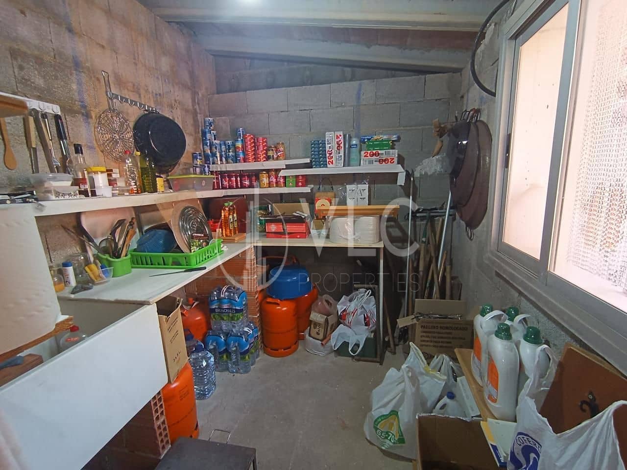 4 soveværelse Villa til salg i Montroy - € 210.000 (Ref: 7576121)