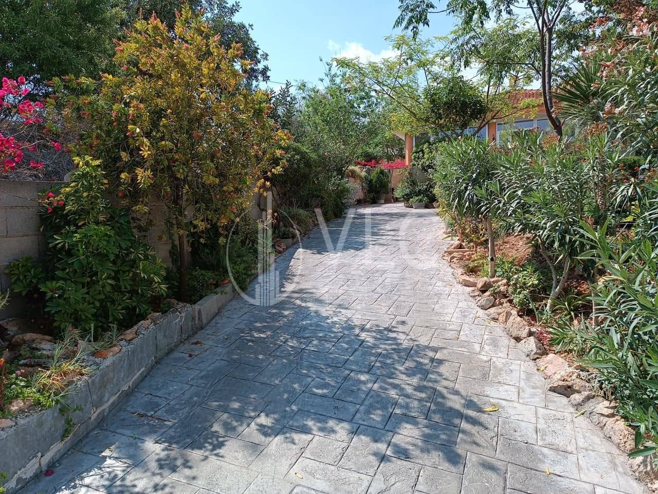 4 soveværelse Villa til salg i Montroy - € 210.000 (Ref: 7576121)