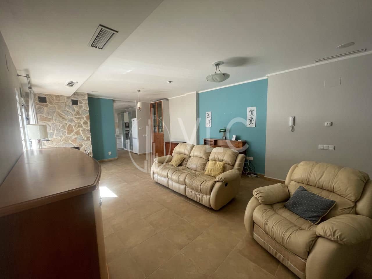 4 soverom Villa til salgs i San Juan de Enova med garasje - € 285 000 (Ref: 7581947)