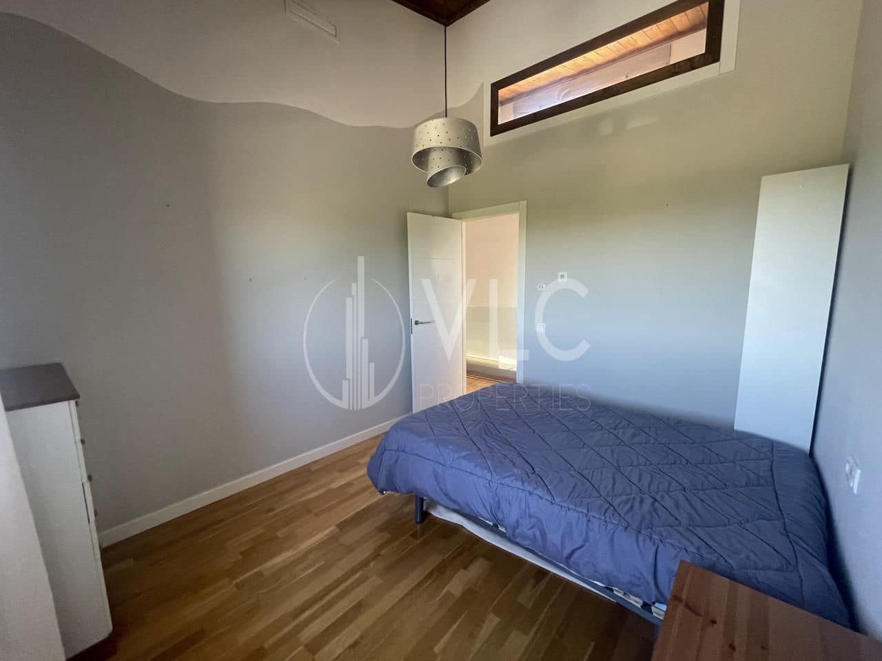 4 soverom Villa til salgs i San Juan de Enova med garasje - € 285 000 (Ref: 7581947)