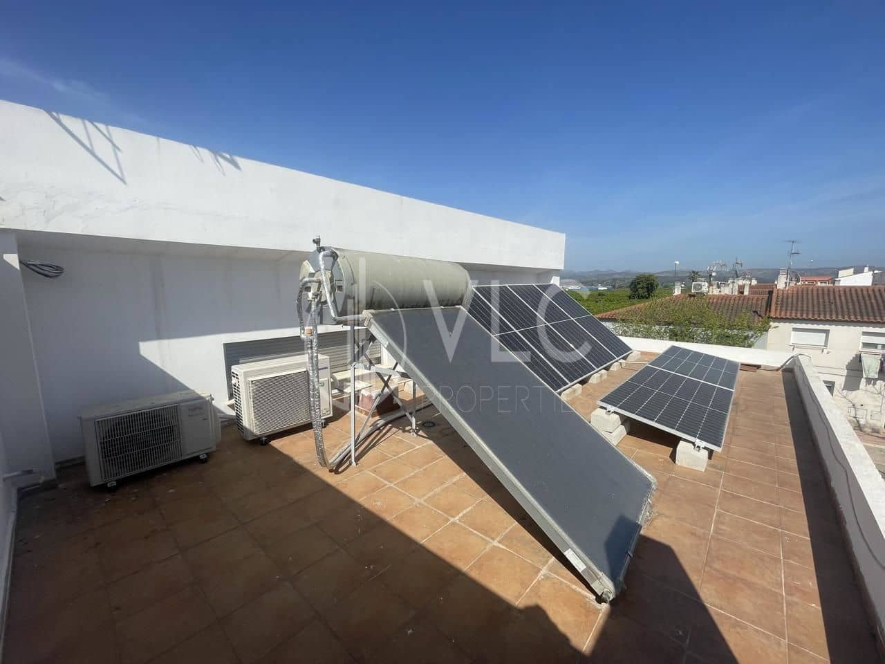 4 soverom Villa til salgs i San Juan de Enova med garasje - € 285 000 (Ref: 7581947)