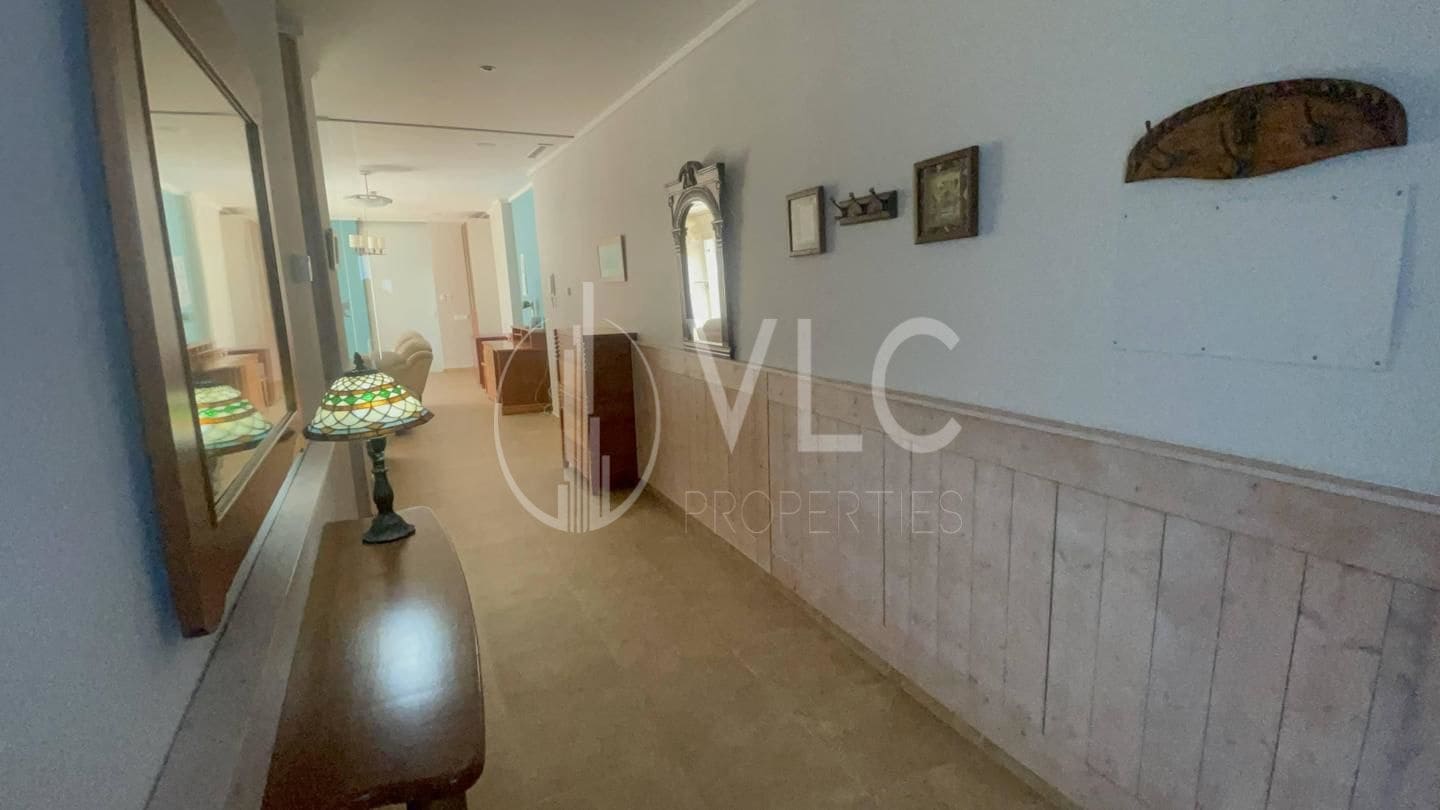 4 soverom Villa til salgs i San Juan de Enova med garasje - € 285 000 (Ref: 7581947)