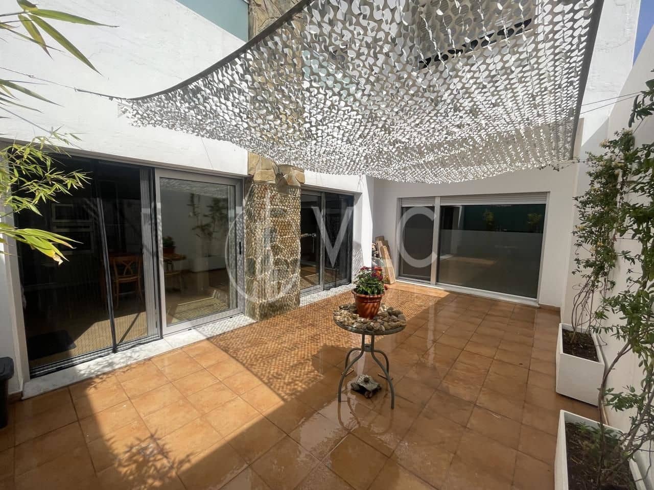 4 soverom Villa til salgs i San Juan de Enova med garasje - € 285 000 (Ref: 7581947)