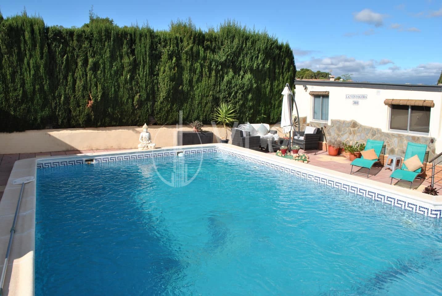 6 soveværelse Villa til salg i Turis med swimmingpool garage - € 329.500 (Ref: 7889121)