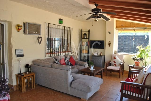 6 soveværelse Villa til salg i Turís med swimmingpool garage - € 329.500 (Ref: 7889121)