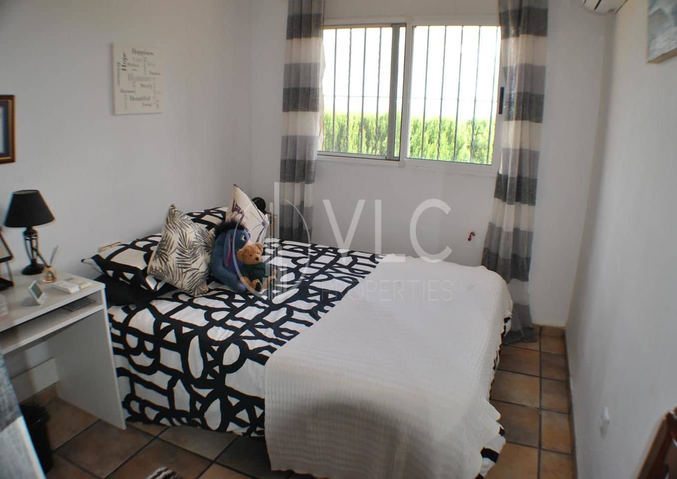 6 soveværelse Villa til salg i Turis med swimmingpool garage - € 329.500 (Ref: 7889121)