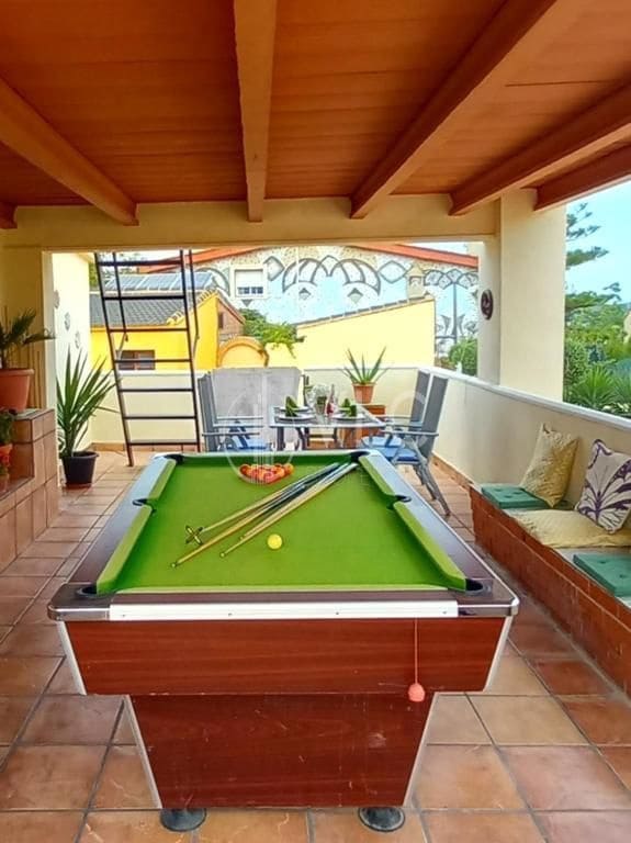 6 soveværelse Villa til salg i Turis med swimmingpool garage - € 329.500 (Ref: 7889121)