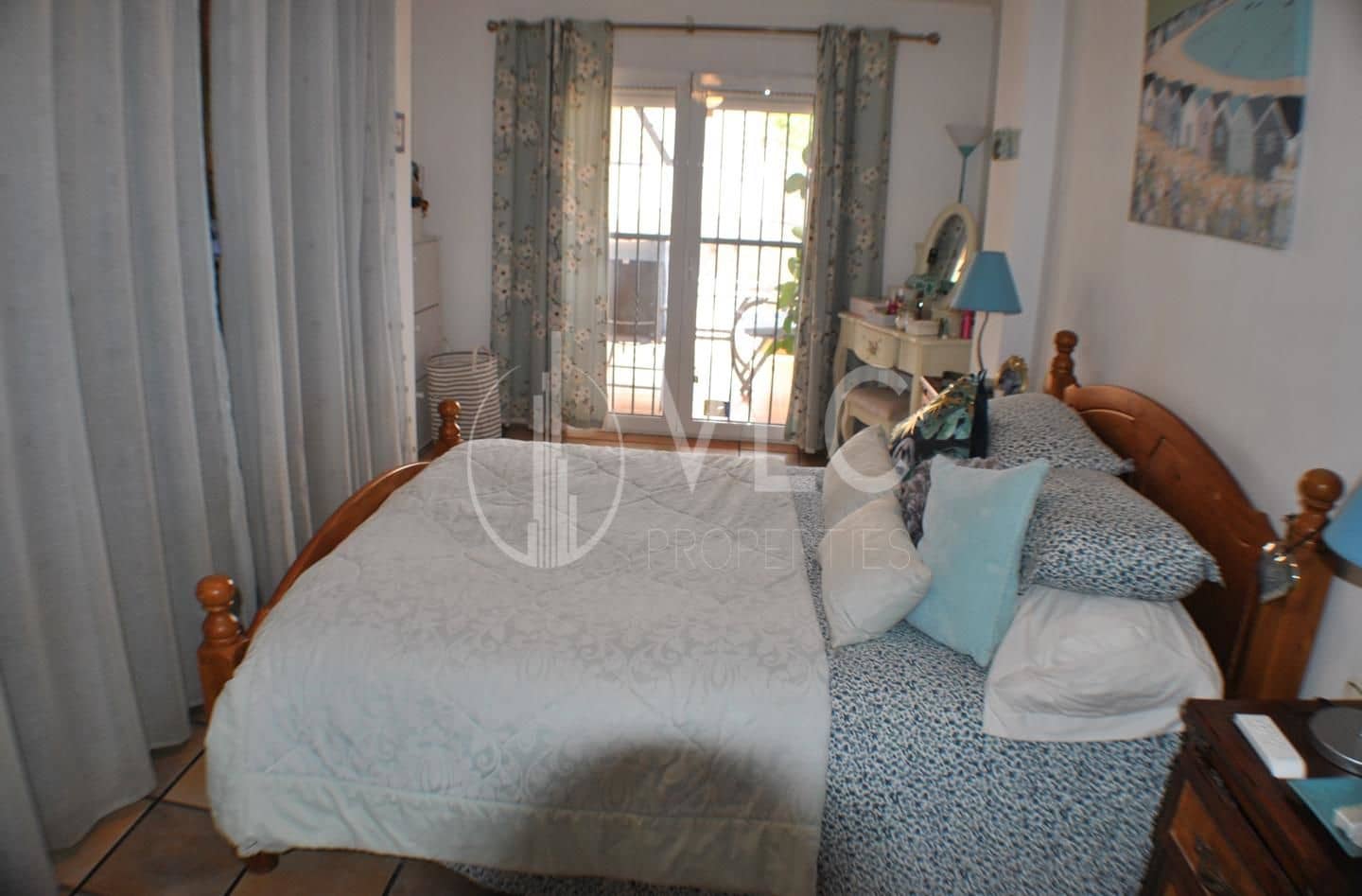 6 soveværelse Villa til salg i Turis med swimmingpool garage - € 329.500 (Ref: 7889121)