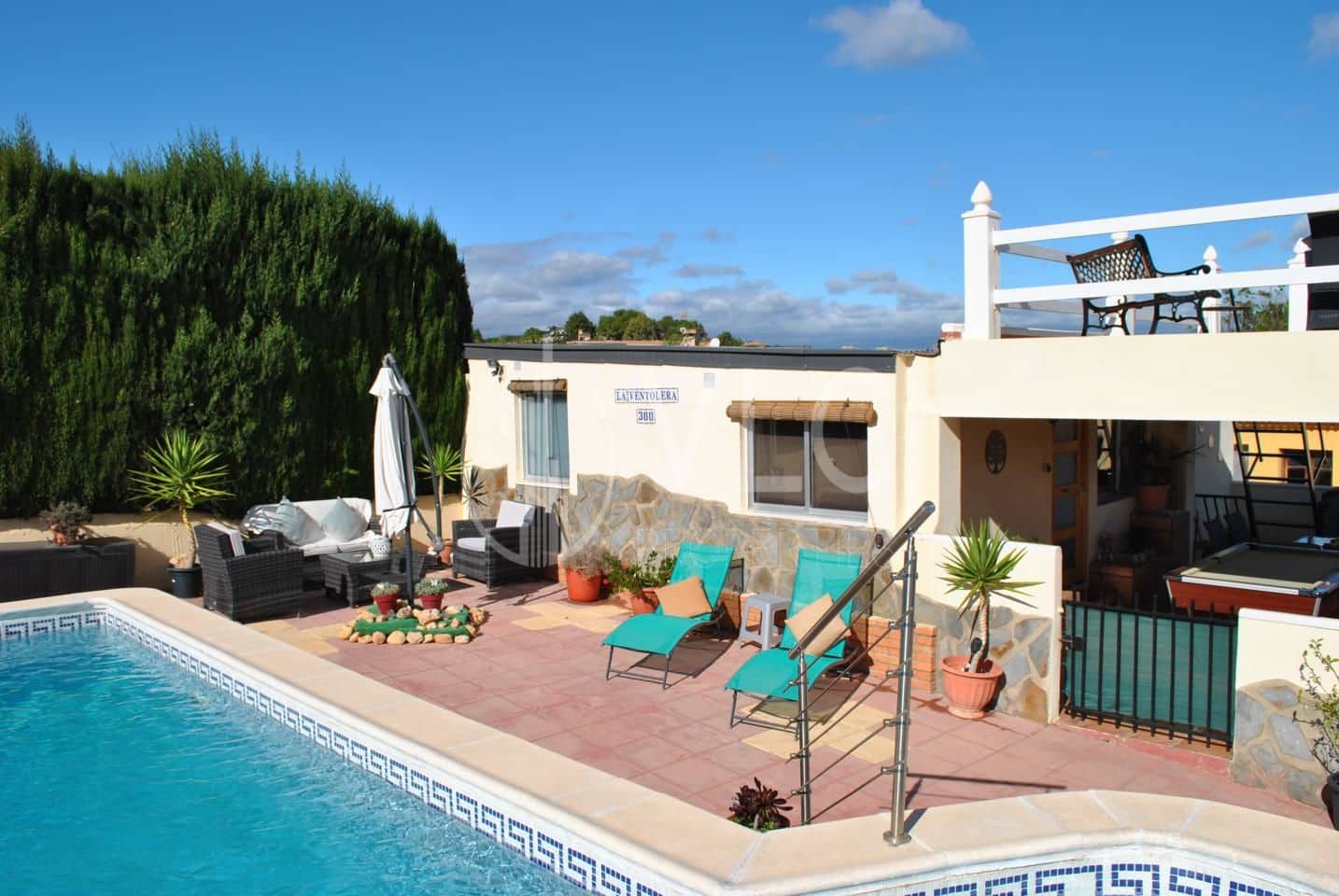 6 soveværelse Villa til salg i Turis med swimmingpool garage - € 329.500 (Ref: 7889121)