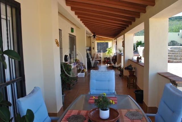 6 soveværelse Villa til salg i Turís med swimmingpool garage - € 329.500 (Ref: 7889121)