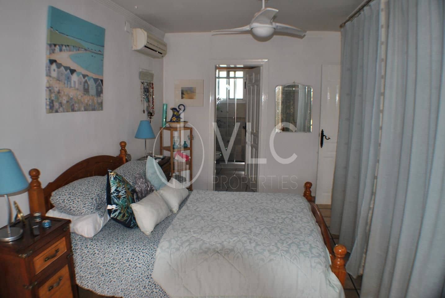 6 soveværelse Villa til salg i Turis med swimmingpool garage - € 329.500 (Ref: 7889121)