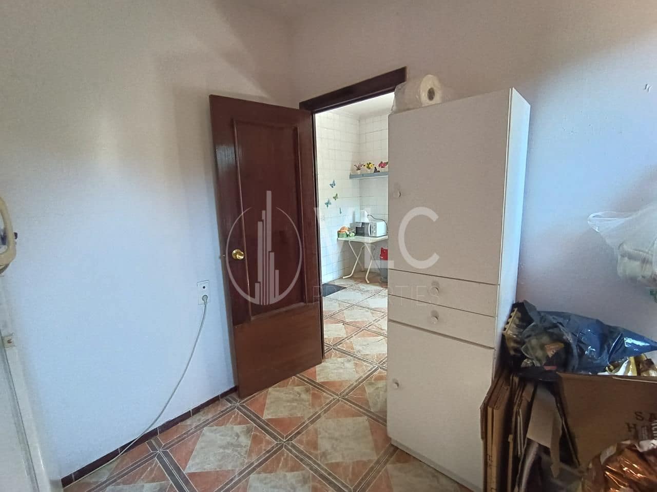 3 soveværelse Villa til salg i Montserrat med swimmingpool - € 299.000 (Ref: 8384723)