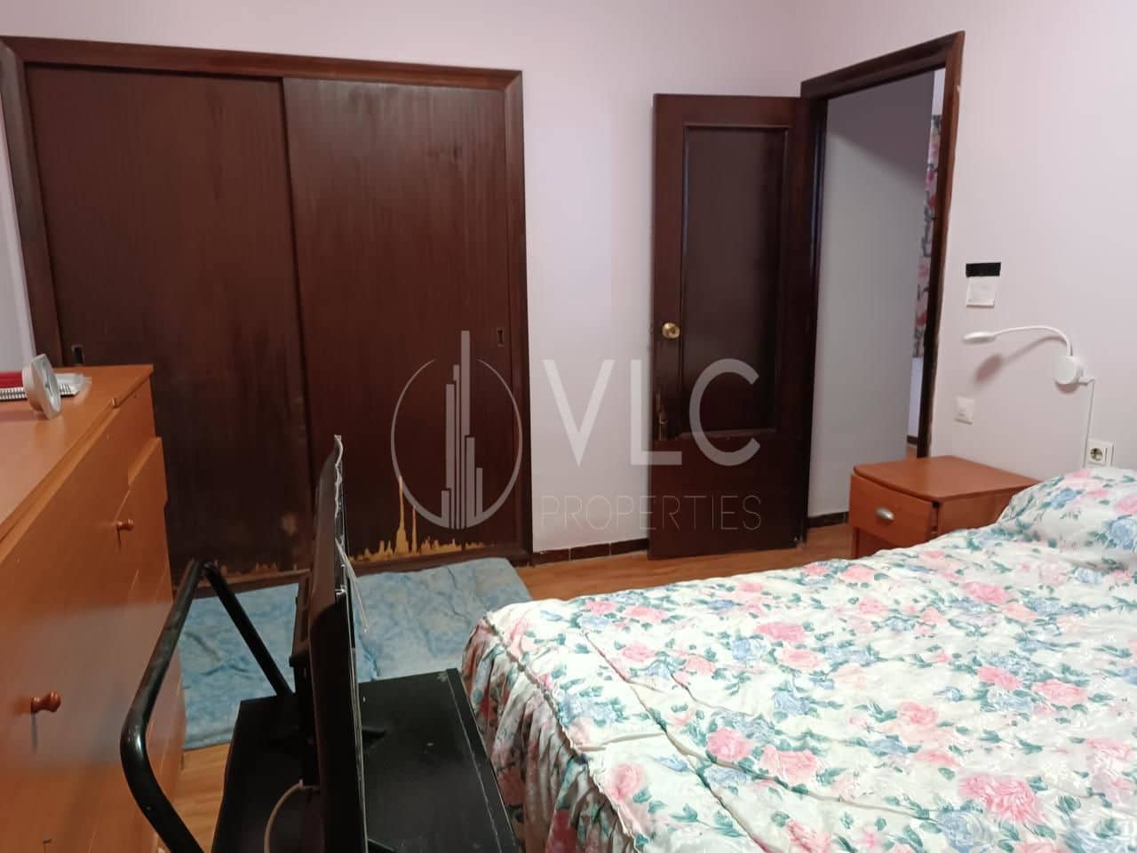 3 soveværelse Villa til salg i Montserrat med swimmingpool - € 299.000 (Ref: 8384723)