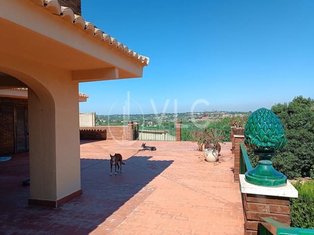 3 soveværelse Villa til salg i Montserrat med swimmingpool - € 299.000 (Ref: 8384723)