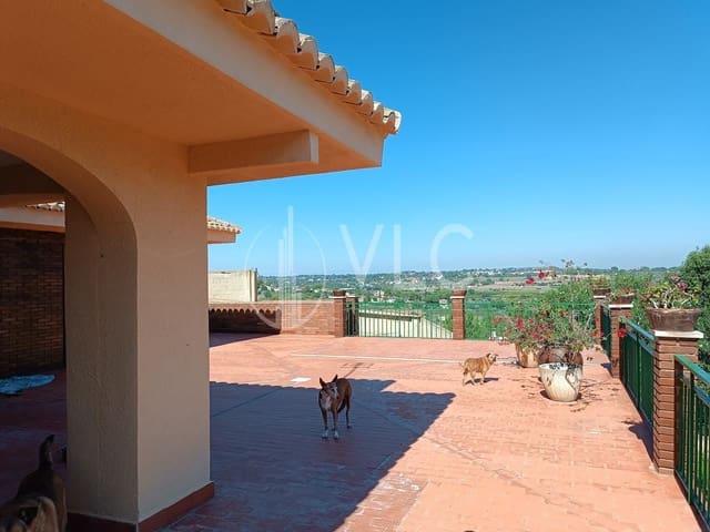 3 soveværelse Villa til salg i Montserrat med swimmingpool - € 299.000 (Ref: 8384723)