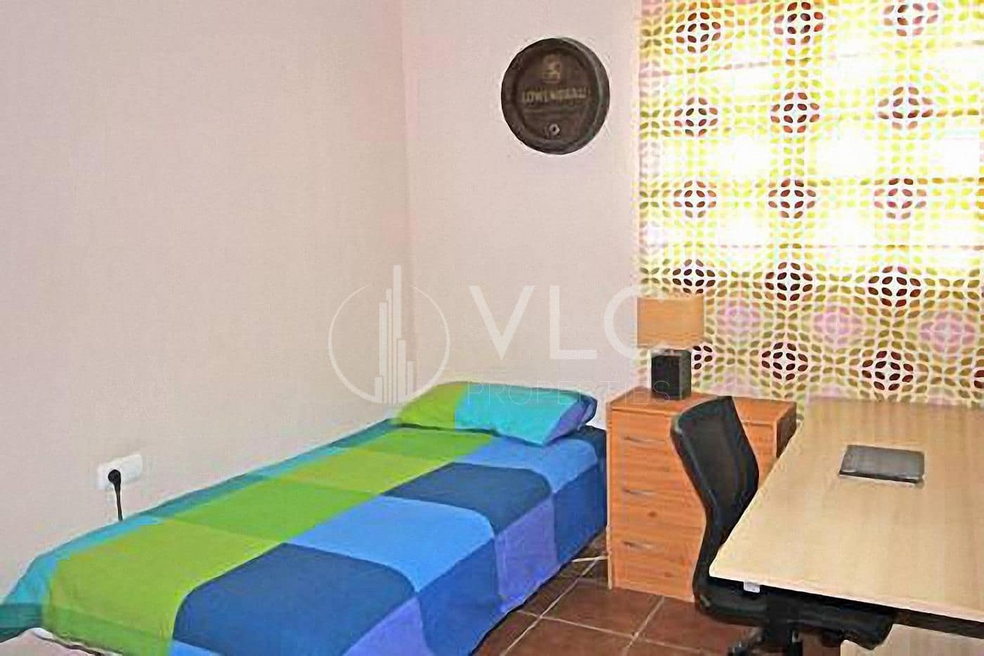 4 soveværelse Villa til salg i Montserrat med swimmingpool garage - € 294.000 (Ref: 8435036)