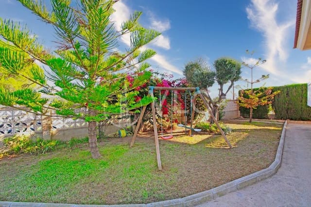 4 soveværelse Villa til salg i Montserrat med swimmingpool garage - € 294.000 (Ref: 8435036)