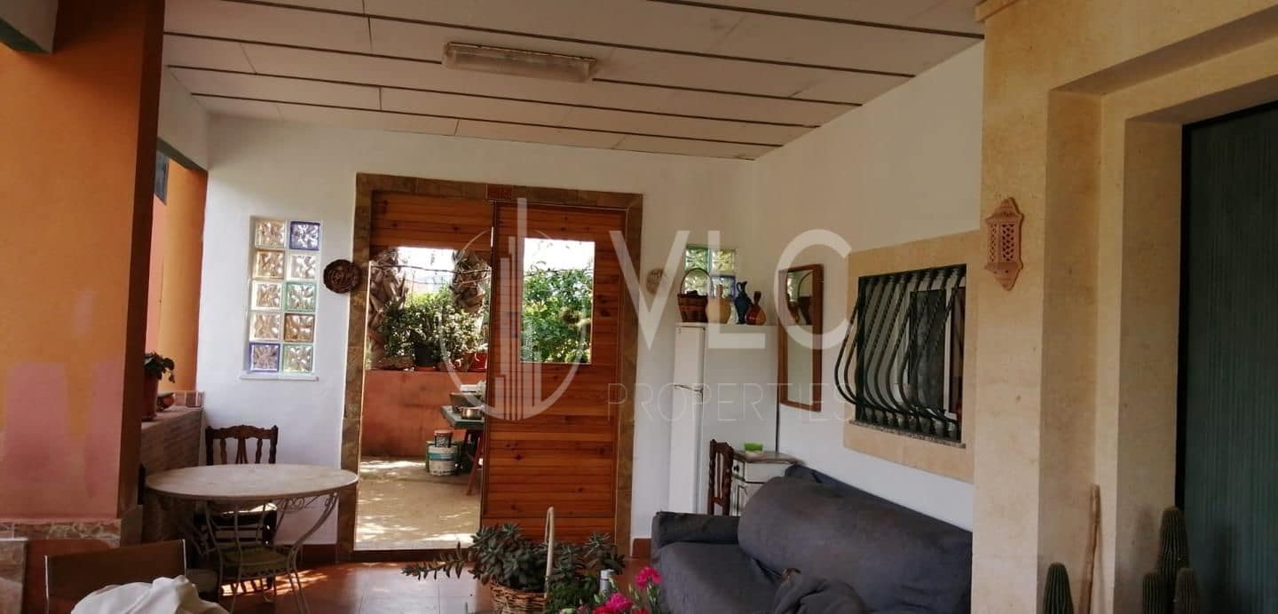 3 soverom Villa til salgs i Alzira med svømmebasseng garasje - € 220 000 (Ref: 8471875)