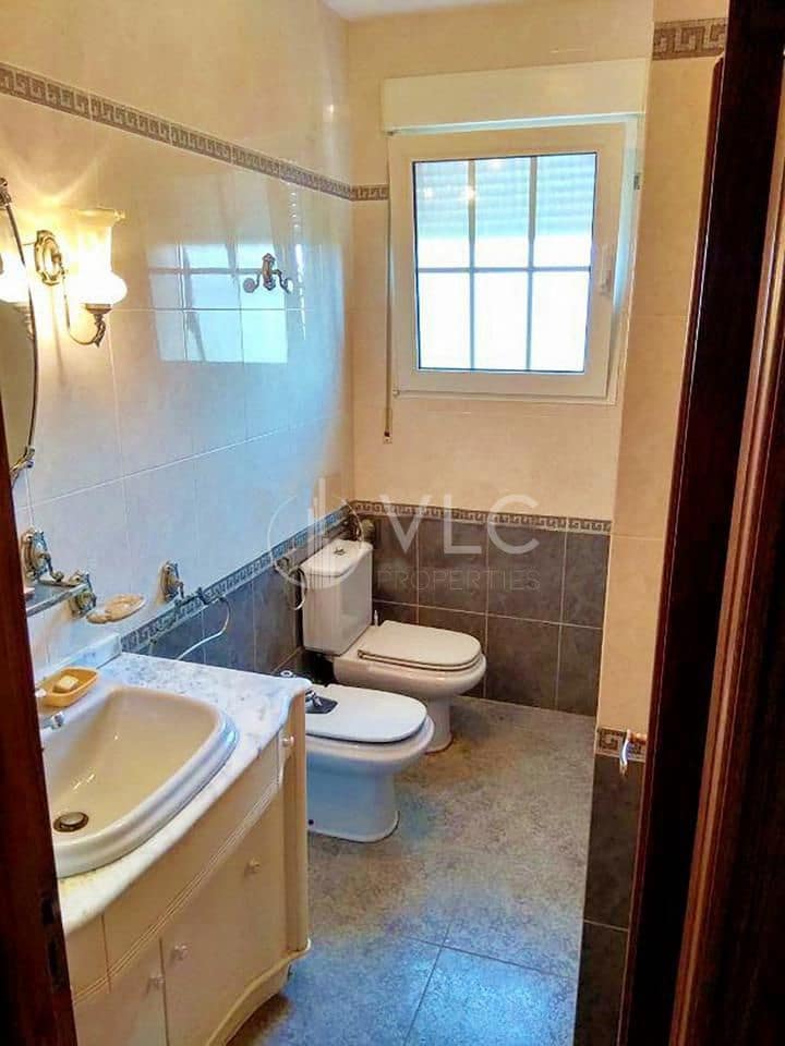 9 soveværelse Villa til salg i Picassent med swimmingpool garage - € 750.000 (Ref: 8518879)