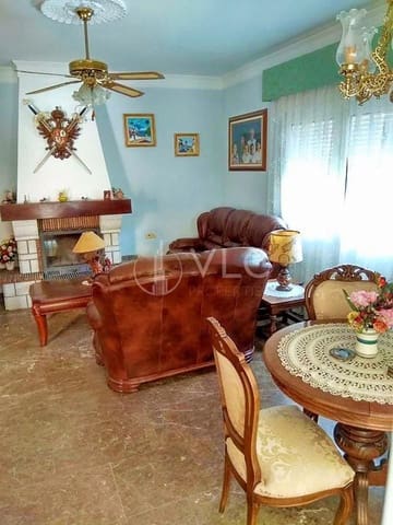 9 slaapkamer Villa te koop in Picassent met zwembad garage - € 750.000 (Ref: 8518879)