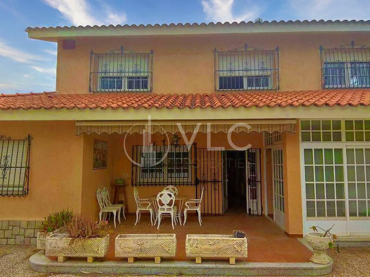 9 soveværelse Villa til salg i Picassent med swimmingpool garage - € 750.000 (Ref: 8518879)