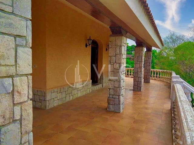 9 slaapkamer Villa te koop in Picassent met zwembad garage - € 750.000 (Ref: 8518879)