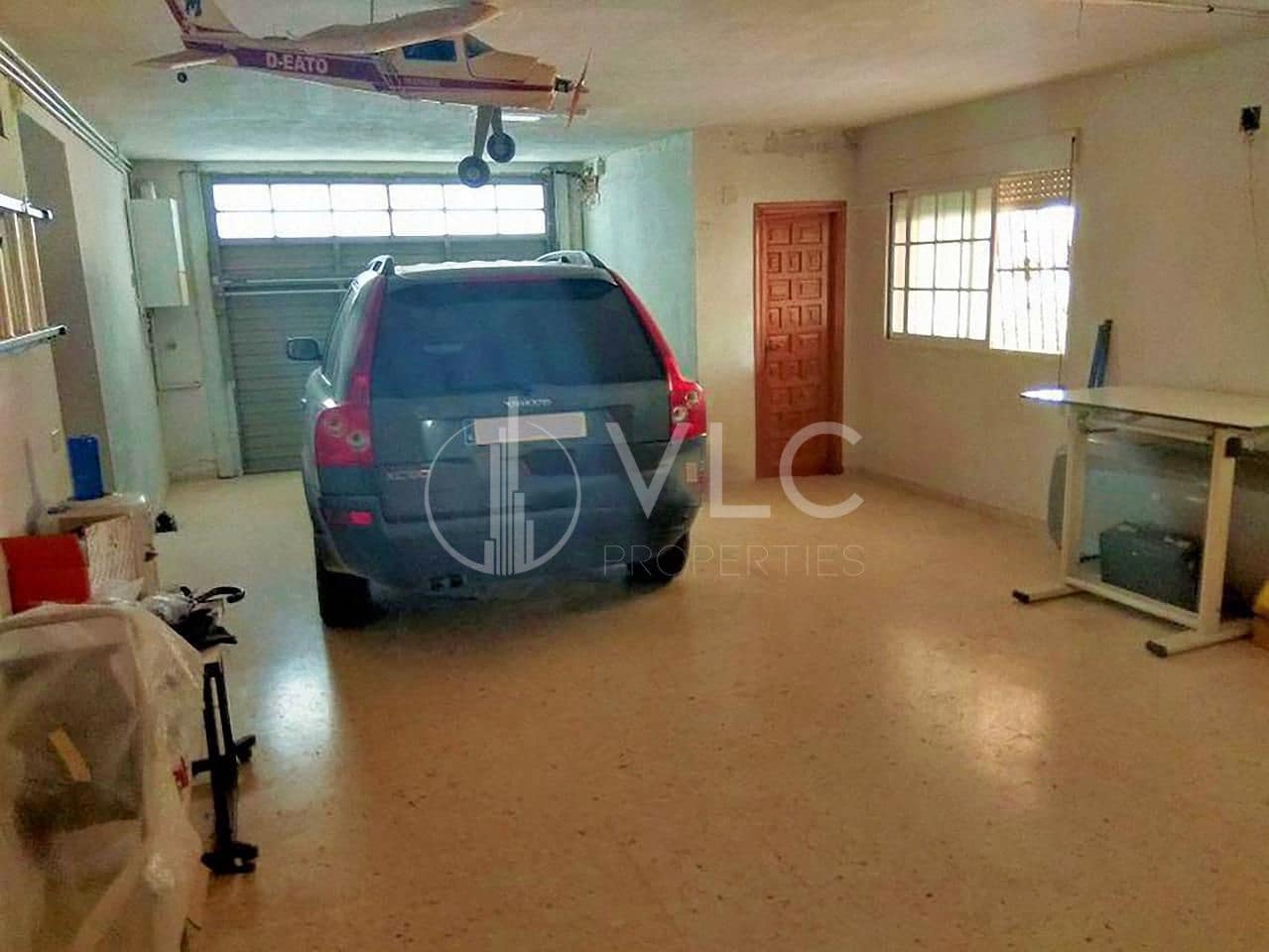 9 soveværelse Villa til salg i Picassent med swimmingpool garage - € 750.000 (Ref: 8518879)