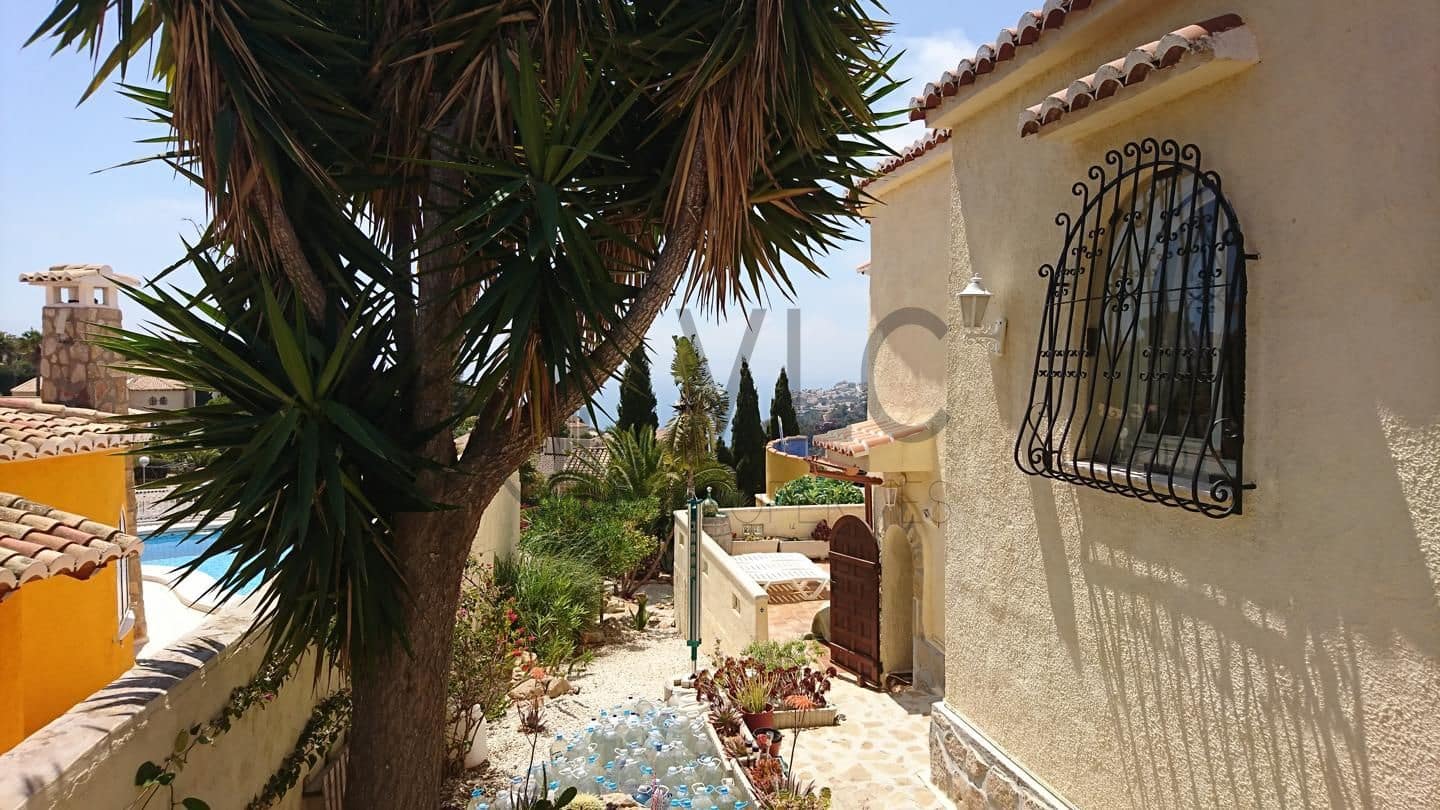 5 soveværelse Villa til salg i Benitachell / Benitatxell med swimmingpool garage - € 585.000 (Ref: 8607971)