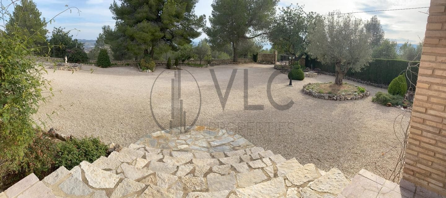 3 soveværelse Villa til salg i Chella med swimmingpool garage - € 349.950 (Ref: 8780732)