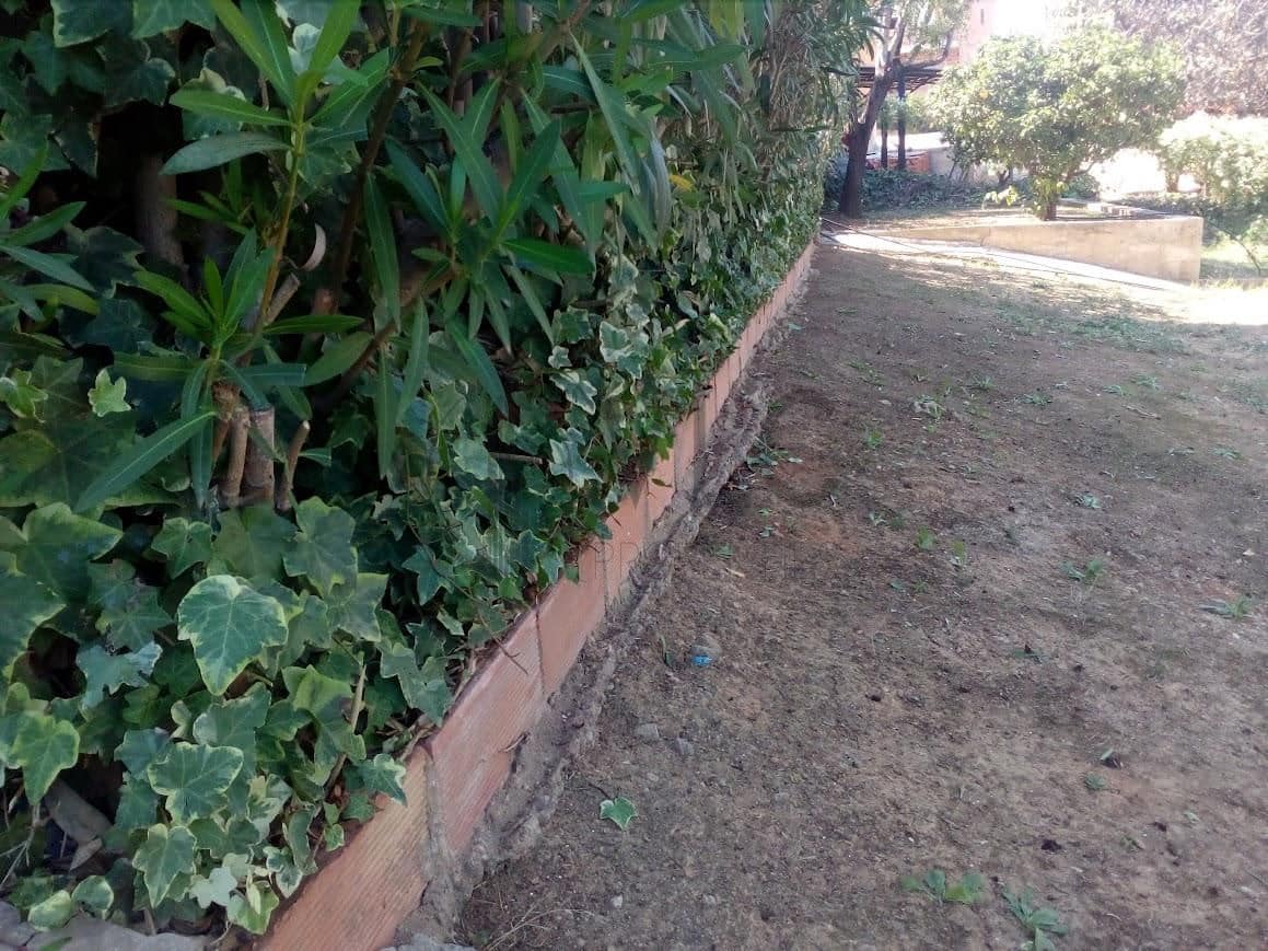 5 soveværelse Villa til salg i Montserrat med swimmingpool garage - € 259.000 (Ref: 8910245)