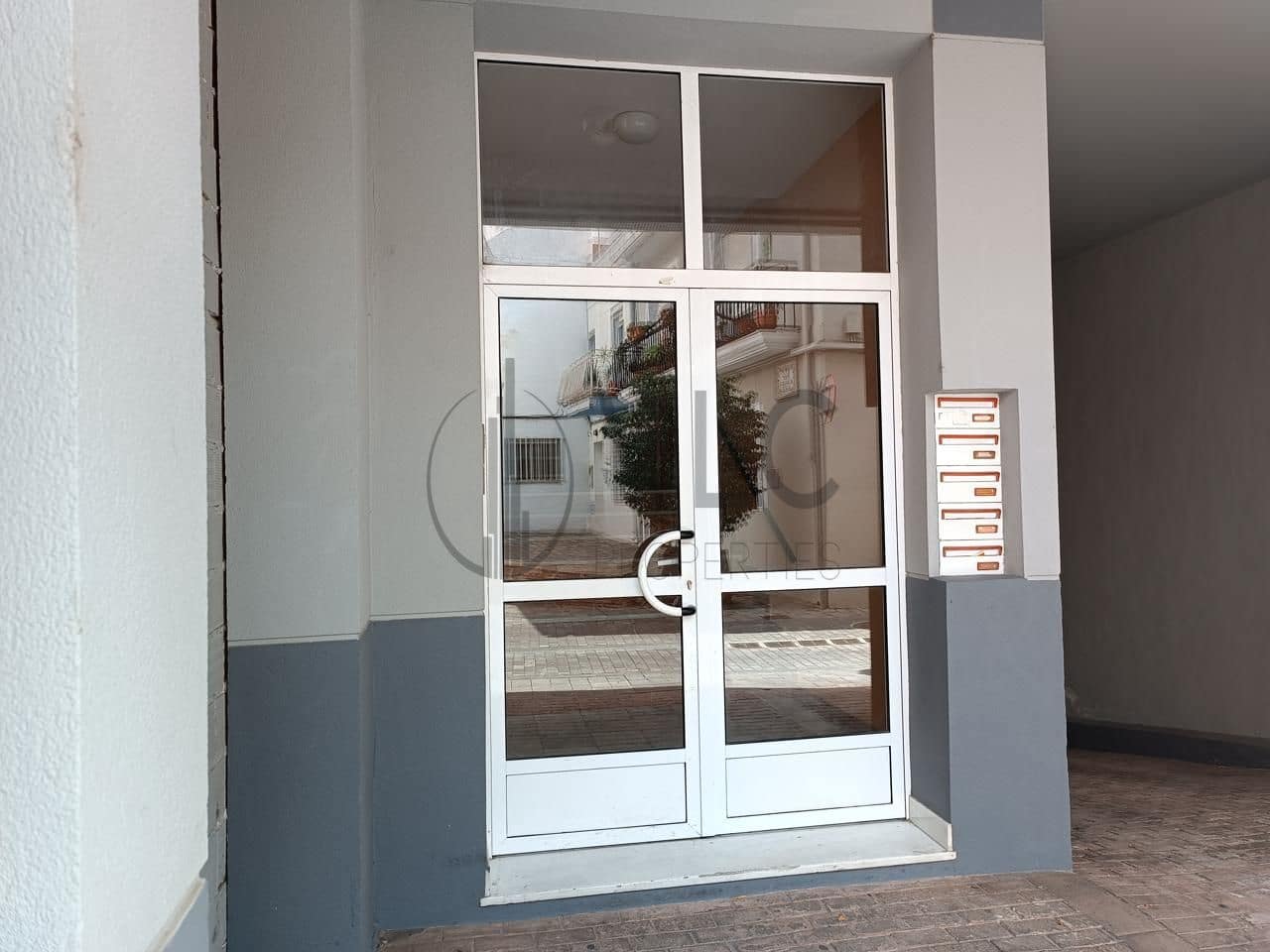 4 makuuhuone Asunto myytävänä paikassa Piles mukana 
autotalli - 169 000 € (Ref: 8959762)