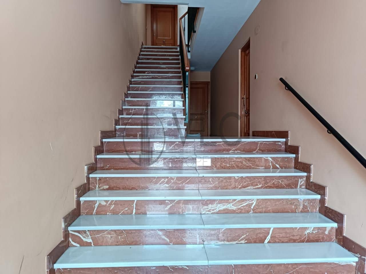 4 makuuhuone Asunto myytävänä paikassa Piles mukana 
autotalli - 169 000 € (Ref: 8959762)