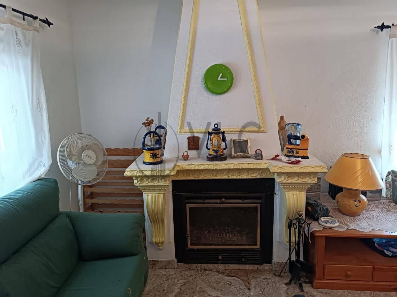 7 soveværelse Villa til salg i Montroy med swimmingpool garage - € 295.000 (Ref: 9022009)