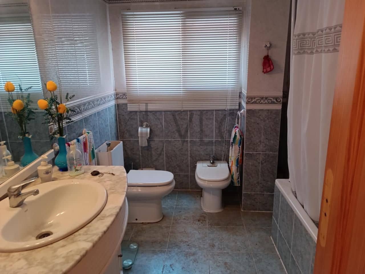 7 soveværelse Villa til salg i Montroy med swimmingpool garage - € 295.000 (Ref: 9022009)