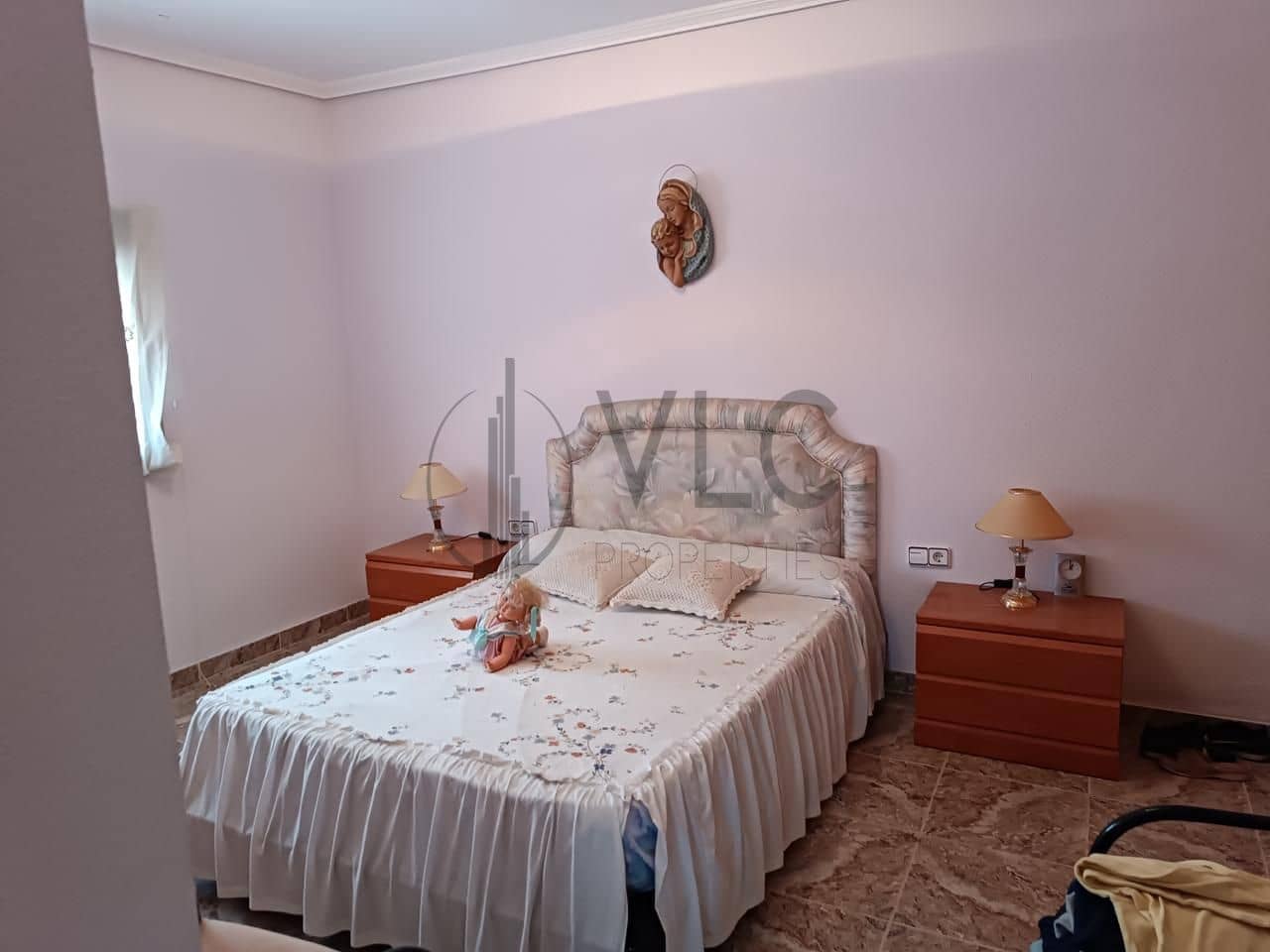 7 soveværelse Villa til salg i Montroy med swimmingpool garage - € 295.000 (Ref: 9022009)