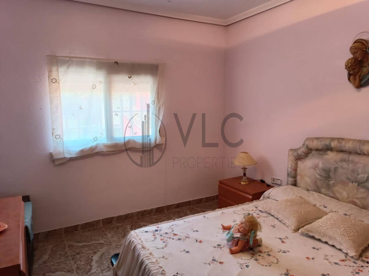 7 soveværelse Villa til salg i Montroy med swimmingpool garage - € 295.000 (Ref: 9022009)