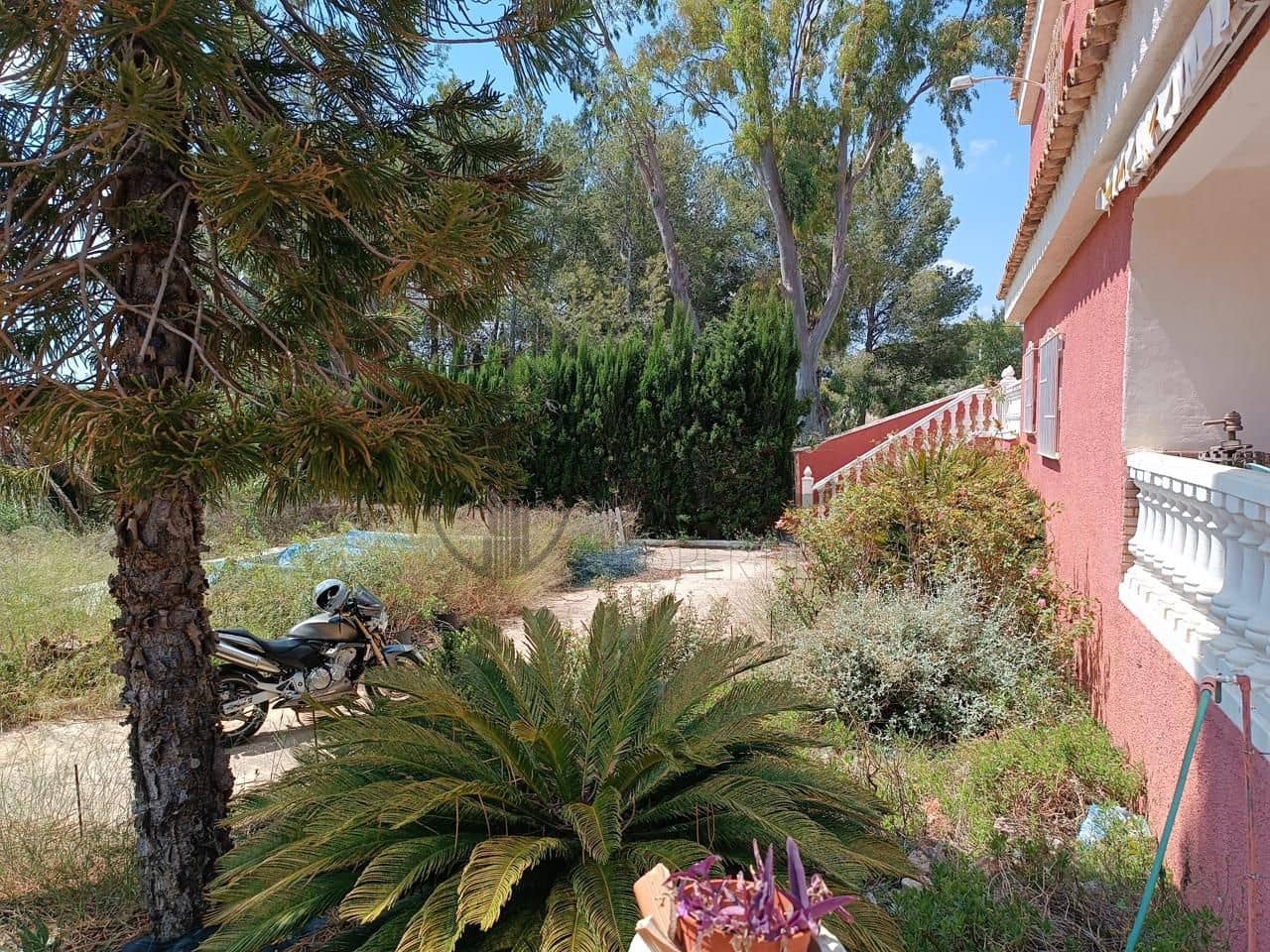 7 soveværelse Villa til salg i Montroy med swimmingpool garage - € 295.000 (Ref: 9022009)